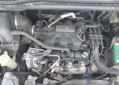 2008 Chrysler Town & Country Touring z USA, uszkodzony, nr VIN 2A8HR54P68R136804